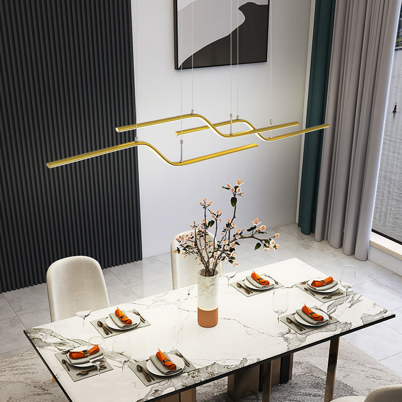 Lampe suspendue métallique à lustre linéaire ultra-moderne avec cordon suspendu pour restaurant