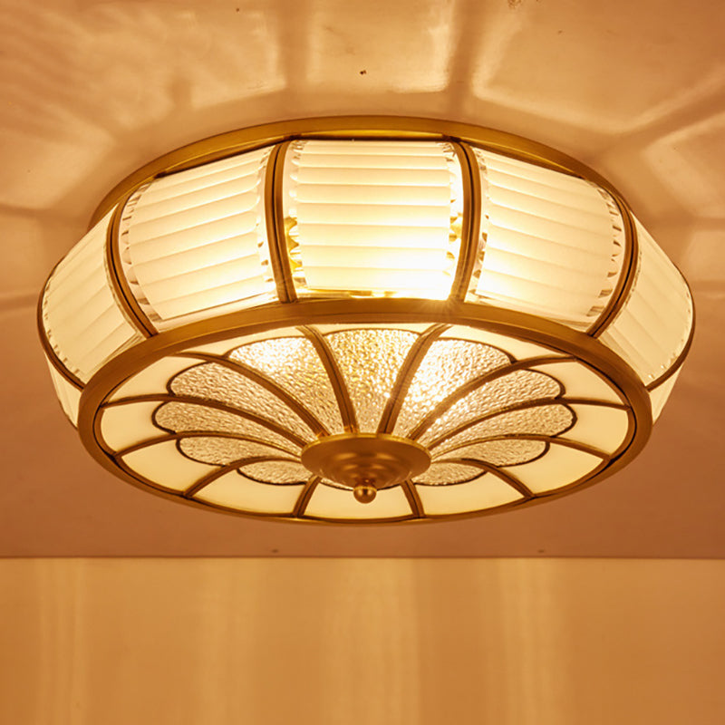 14"/16.5" W Cream Glass Drum Plafond Verlichting Colonial 3/4 Hoofden Slaapkamer Flush Mount Fixture in Messing