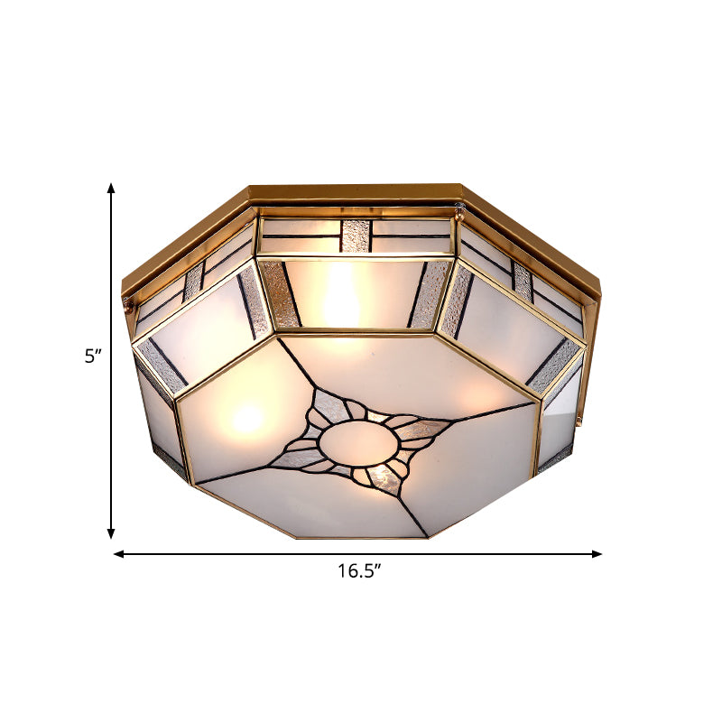 3-Kopf Opalglas Flush Licht Kolonialistische Messing achteckige Schlafzimmer in der Nähe von Deckenbeleuchtung