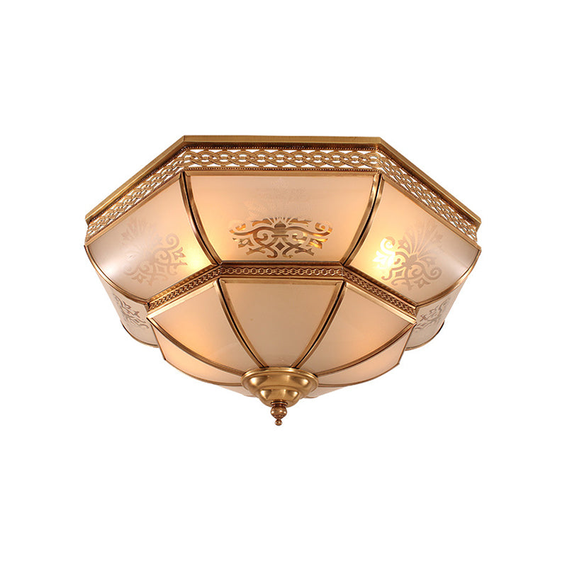 3/4 Bulbs Bowl Plafond Mount Colonial Messing Gebogen Frosted Glas Flush Lamp voor Woonkamer, 16.5"/18" W