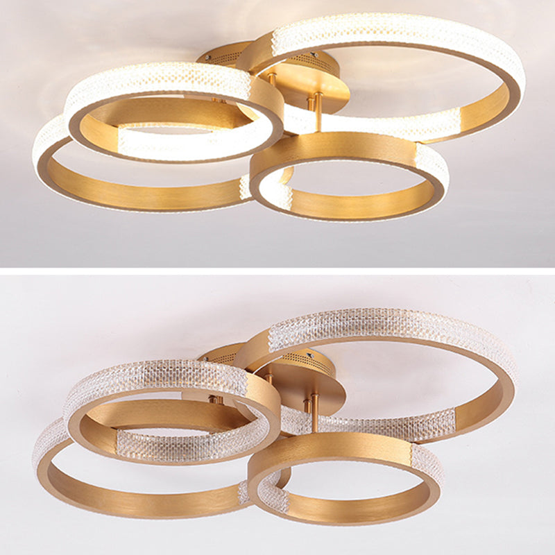 Noordse stijl gouden geborsteld aluminium led plafondlicht multi -ringen heldere acryl prismatische schaduw verlichting hanger voor woonkamer