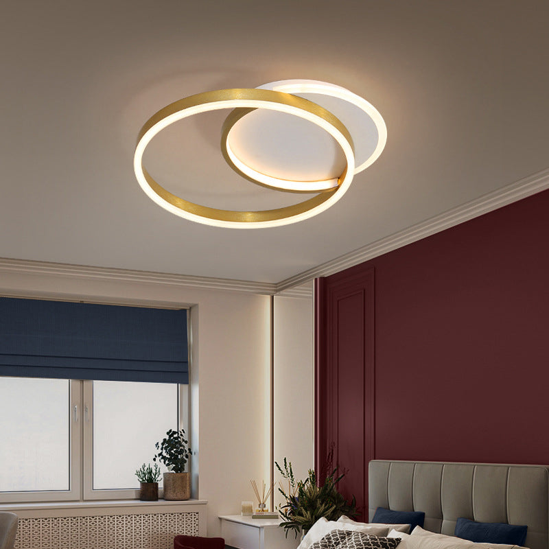 Contemporary Circle Close to Ceiling Lighting Metal LED Bedroom Ceiling Mounted Light