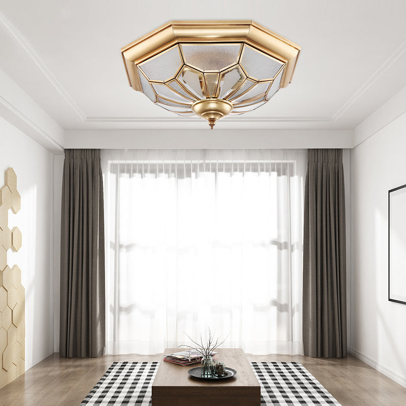 3 Bulbi Bowl Massimale Monte Coloniale Brass Seeded Glass Flush Light Fixture per Bedroom