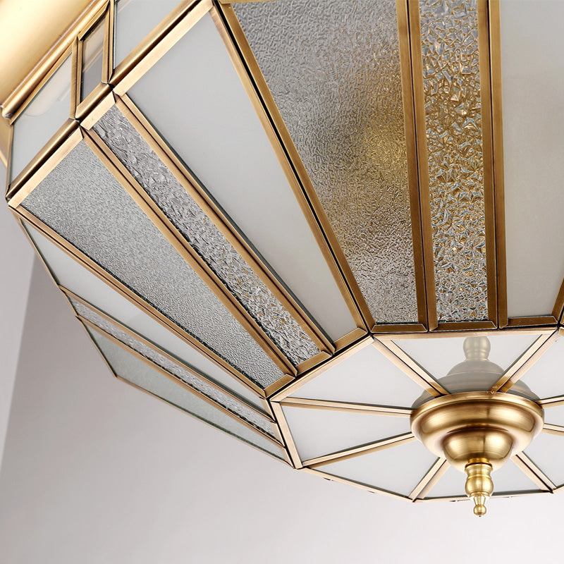 4/6 Bulbi Tetto Geometrico Montaggio Coloniale Brass Bevuta Vetro Flush Light Fixture per Bedroom, 19,5 "/23.5" W