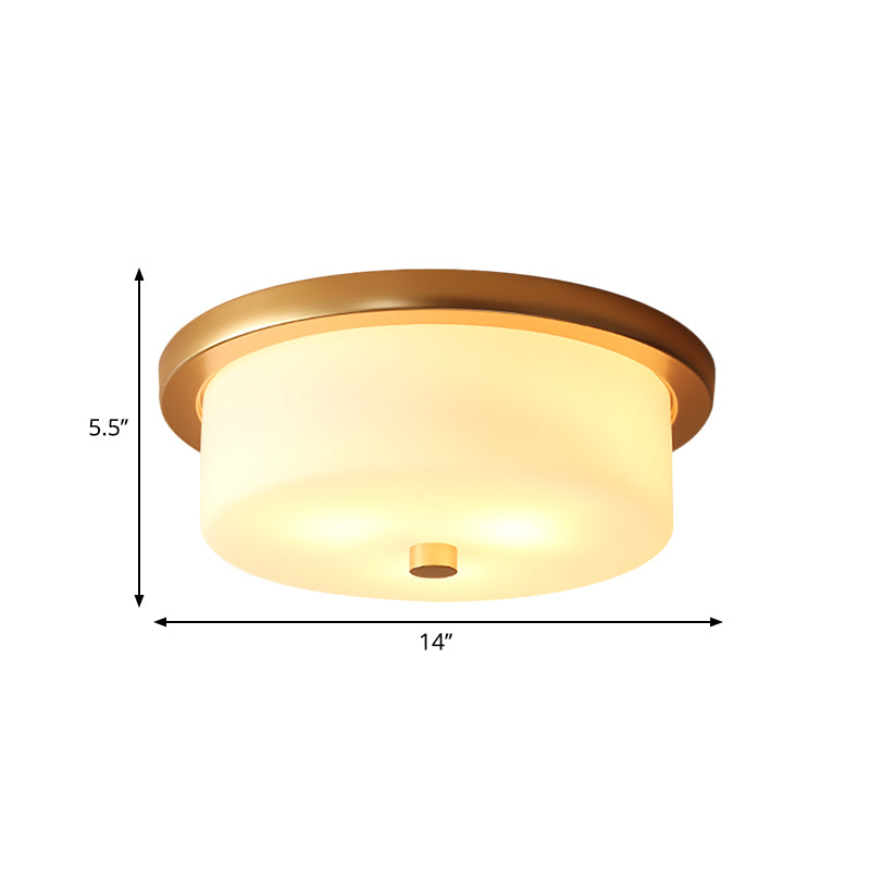 Trommel-Esszimmer-Unterputzleuchte, mundgeblasenes Glas im Kolonialstil, 3-flammig, goldfarben, nah an der Decke