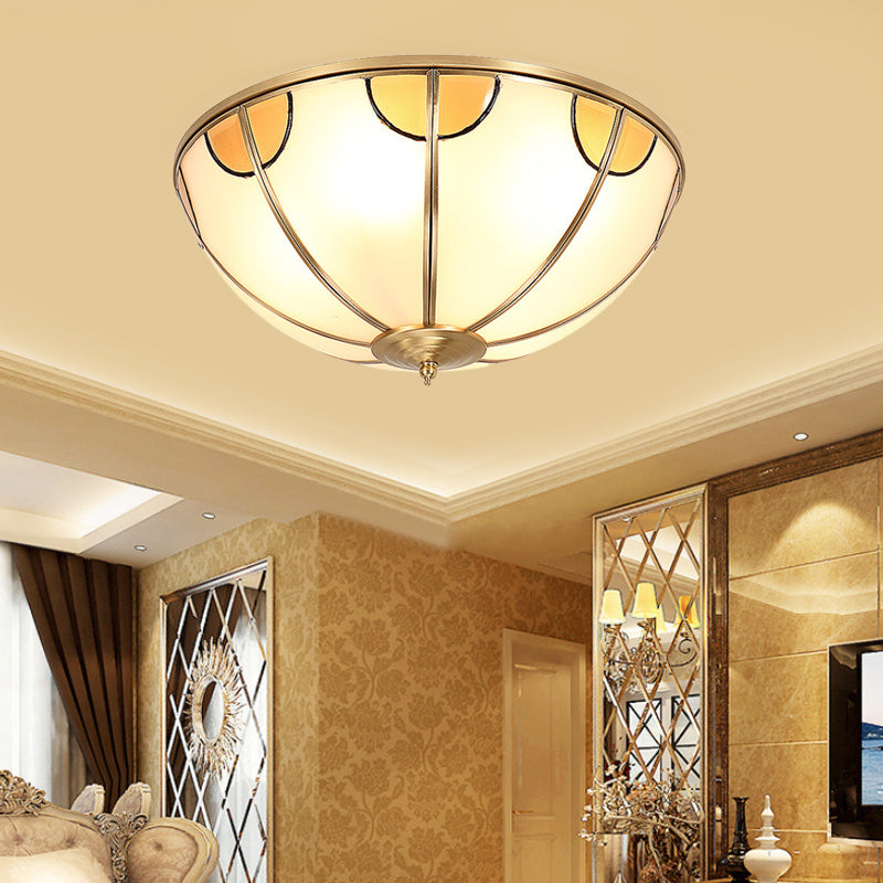 Brass 3 Luci Flush Montaggio Lampada Colonialismo Sandblast Glass Dome Soffitto Luce Fissaggio per Living Room