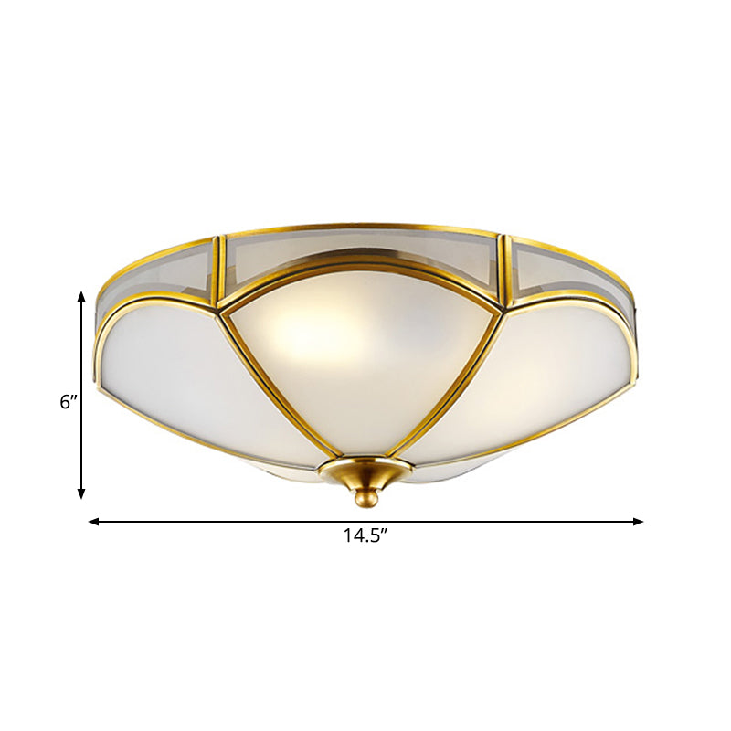 Vetro bianco smerigliato Soffitto Scallop 3 Teste Colonialist Flush Mount Lampada per Corridoio