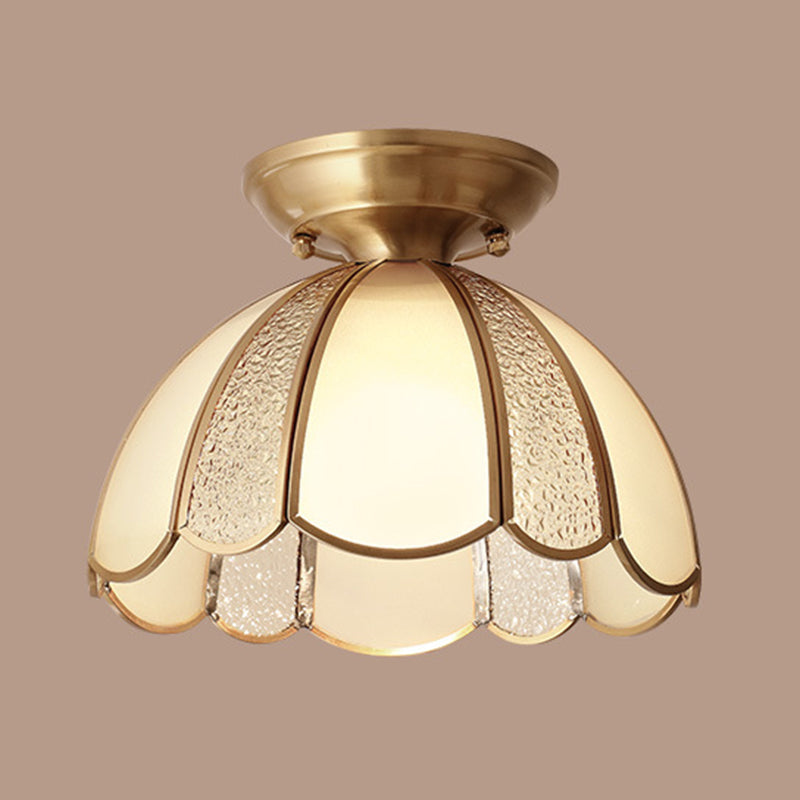 1-Light Bol Shade Flush Mount Lighting Colonial Style Glass Flush Mount pour le couloir