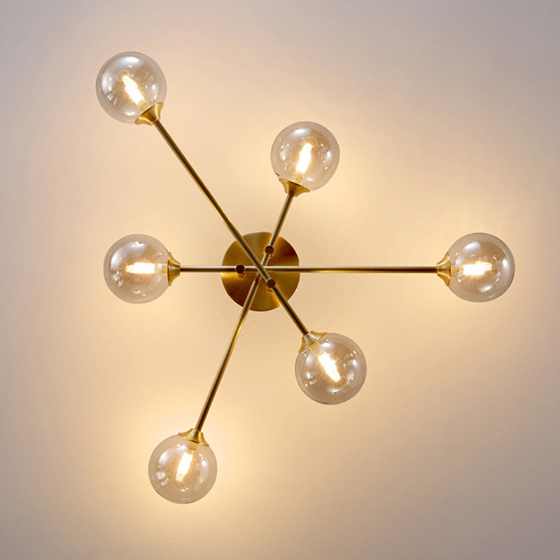 Postmoderne Metall Semi Flush Mount Globe Glasschatten Decke Spülhalterung in Gold für Schlafzimmer