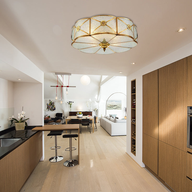 Colonialism Scallop Ceiling Mounted Light 3/4/6 Bulbs Seeded Glass Flush Mount Chandelier in Brass for Bedroom