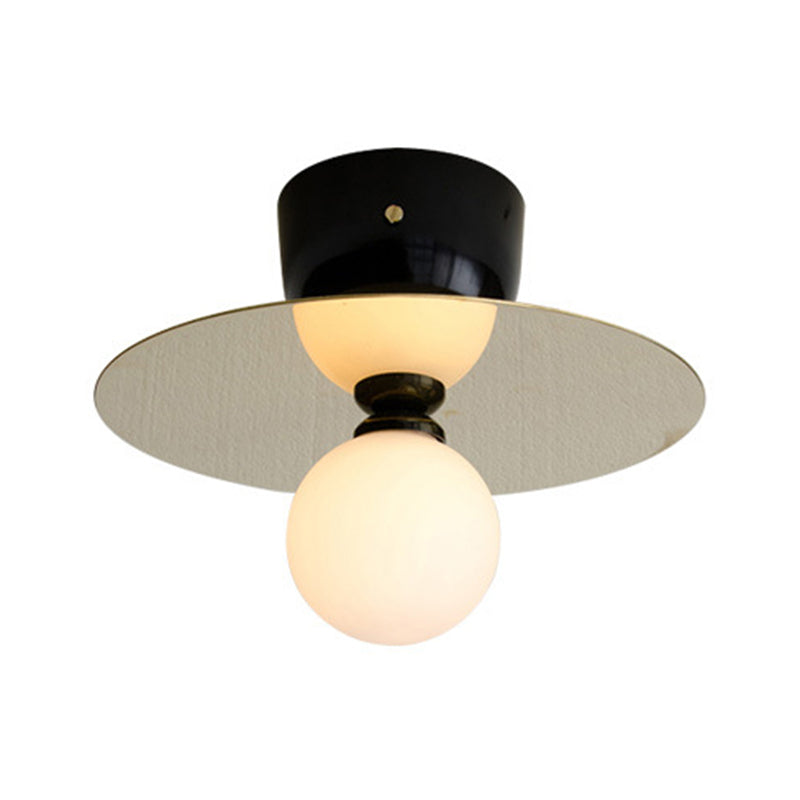 Minimalismus Weißglas Globus Deckenleuchte Rundstück Design Nordic Style 1-Bulb Semi Flush Mount Lampe