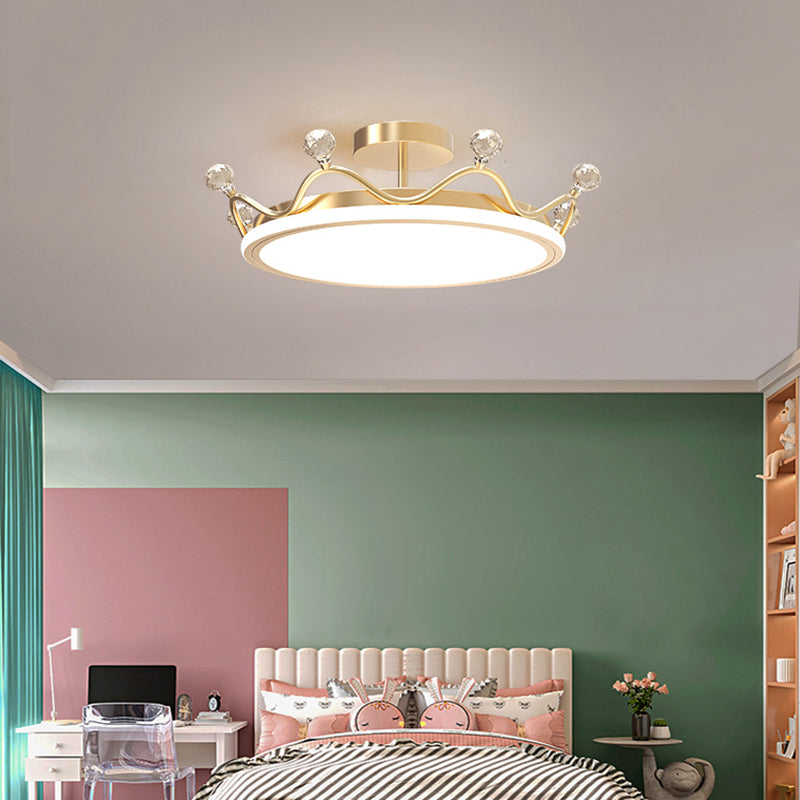 Modern Crown Semi Slush Aitura del soffitto Lampada in metallo Camera da letto a LED Semi Flush Monte illuminazione