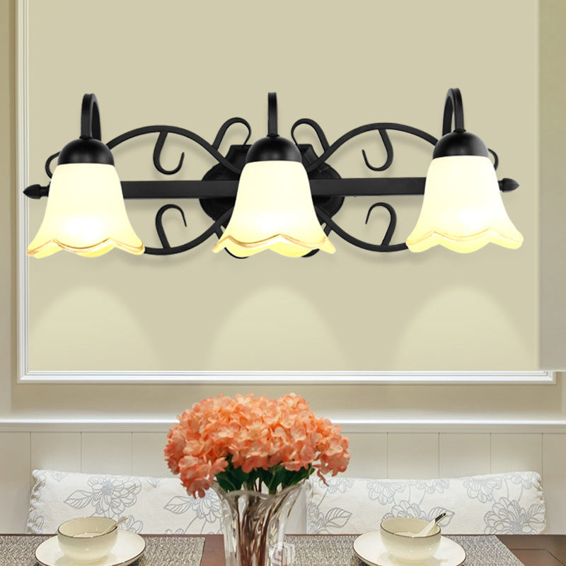 Traditional Style Shaded Wall Mounted Lighting Glass Wall Mounted Light in Black