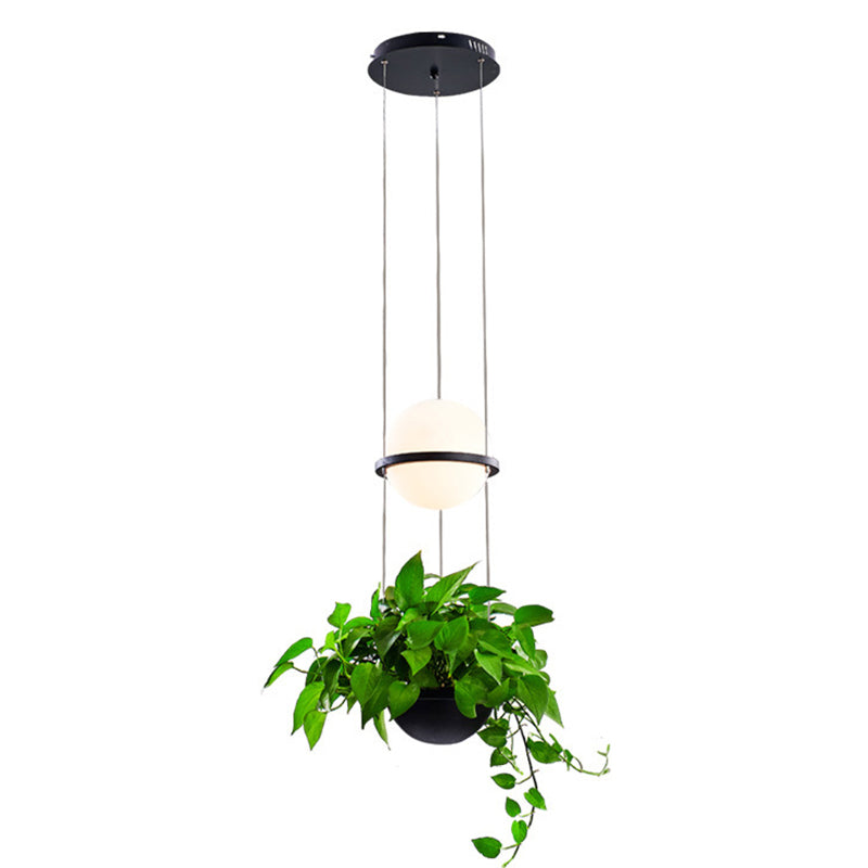 Sferische suspensiearmatuur Loft Style Wit glas Zwarte hanglampverlichting voor trap