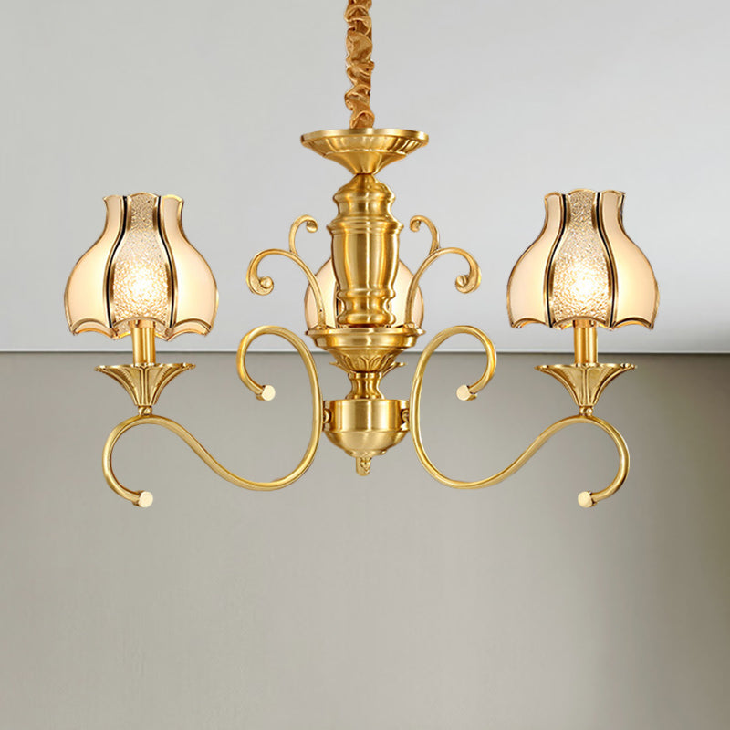 Colonial Swird Arm Hängsames Licht 3/5/6 Köpfe Metallhängung Kronleuchter in Gold mit gefrostetem und Wasserglasschatten