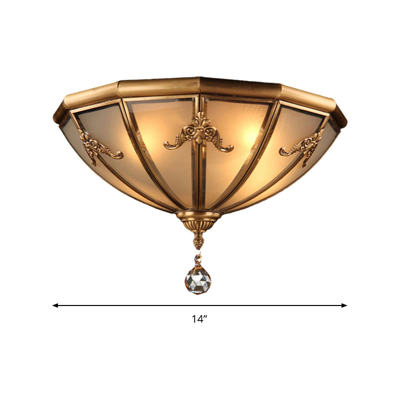 14 "/18" Wide 4 Luci Living Room Flush Light Fixture Tradizionale Brass Flush Mount Lighting con Bowl Frosted Glass Shade