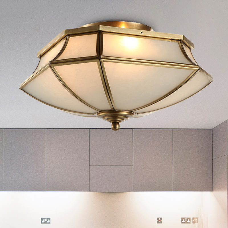 3 Lumières Beveled Ceiling Lamp Classic Brass Finish Opal Glass Shade Flush Mount Light