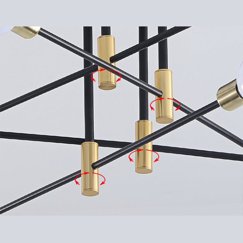 Lampadina a bulbo industriale retrò semifulco a filo sputnik su soffitto in metallo per spazi interni