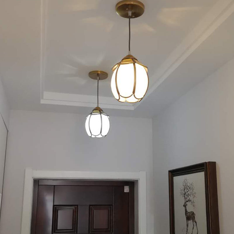 Lampe à goutte festonnée coloniale 1 tête de plafond pendentif en verre blanc pour le salon