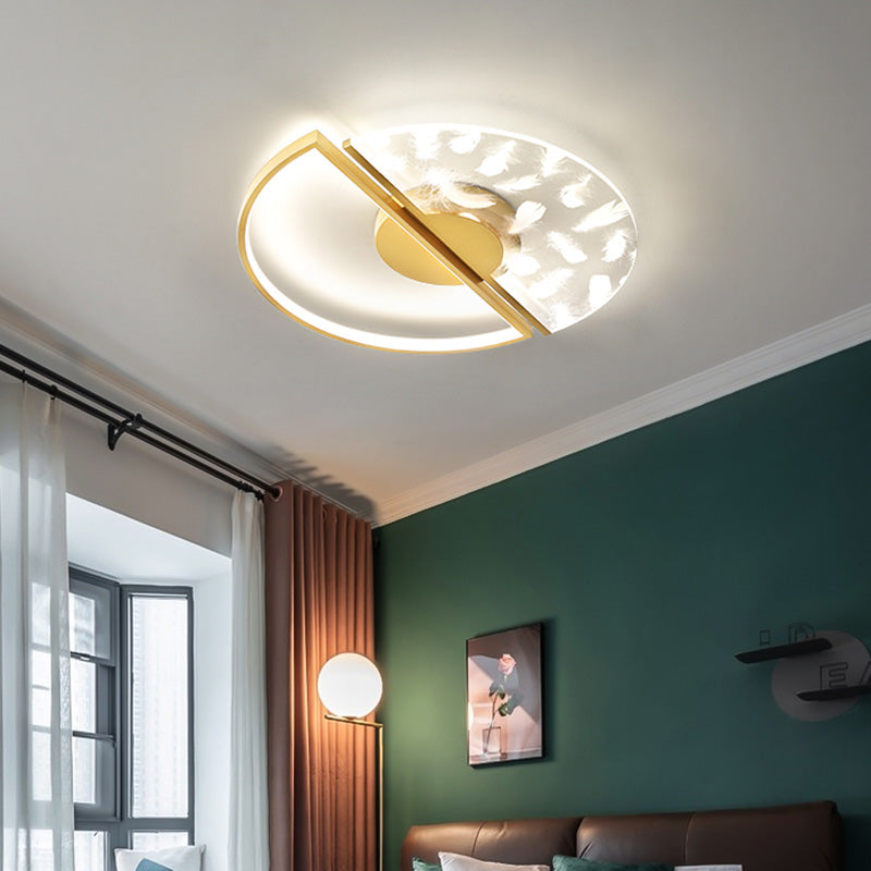 Circular Lacquered LED Flush Mount in Modern Concise Style Feather Acrylic Ceiling Fixture for Living Room