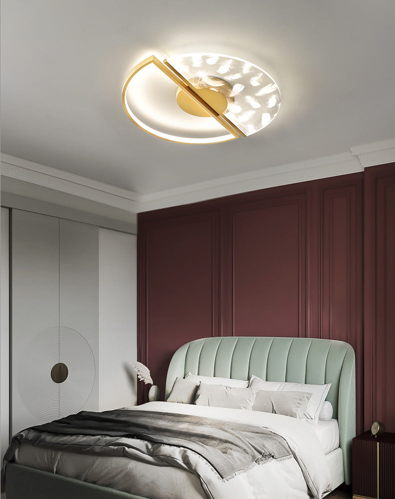 Circular Lacquered LED Flush Mount in Modern Concise Style Feather Acrylic Ceiling Fixture for Living Room