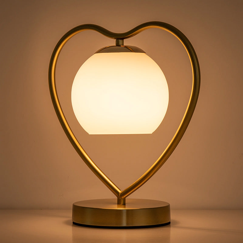 Simple Loving Heart Shaped Table Light Metal 1-Bulb Bedside Reading Lamp with Dome Glass Shade