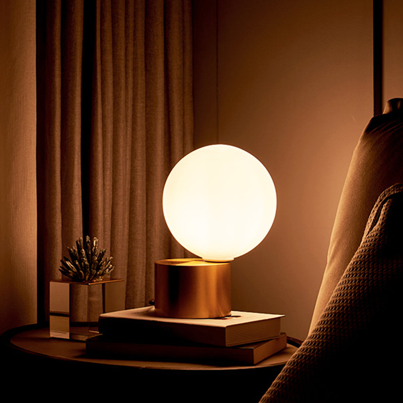 1-Light Spherical Table Lamp Modern Glass Table Light