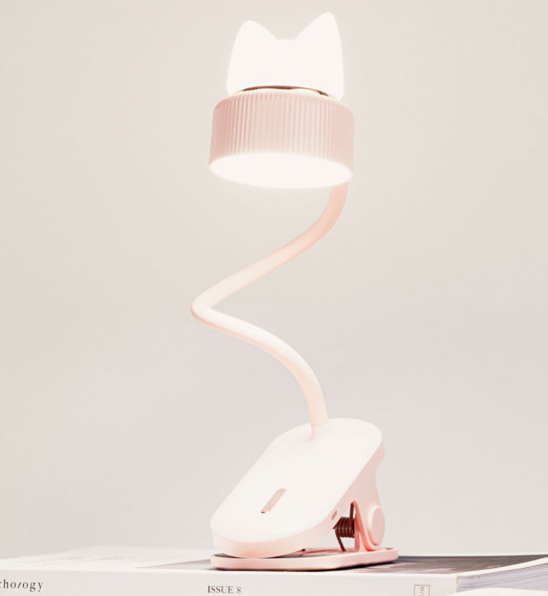 Modern Table Light With An On/Off Switch Plastic 1 Light Table Lamp