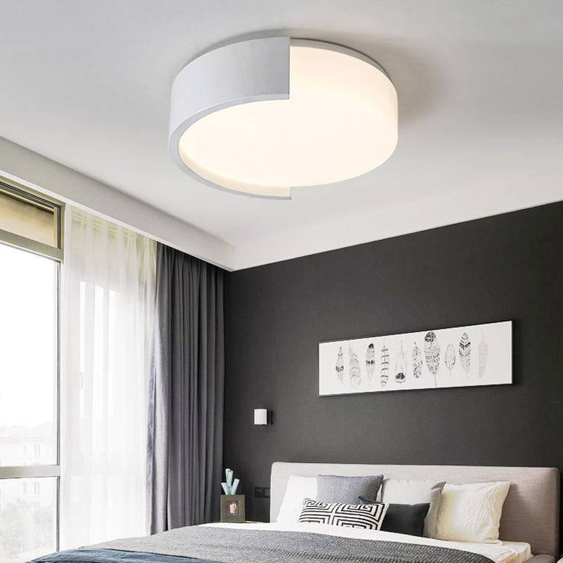 Circle Flushmount Modern Acrylic 16"/20.5" Wide LED White Ceiling Light Fixture in Warm/White Light for Bedroom