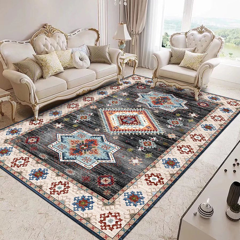 Distressed Moroccan Area Rug Traditional Floral Design Indoor Rug Polyester Non-Slip Backing Carpet for Home Decoration