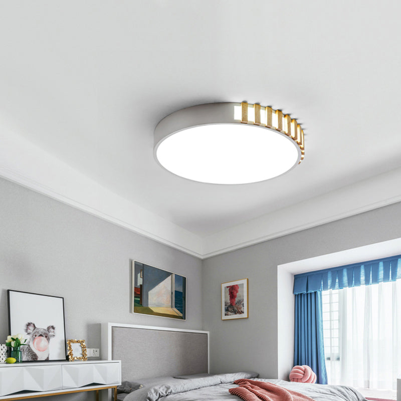 16 "/19.5" W Bague métal Ceiling Mount Nordic LED White Flushmount Ceiling Lamp for Living Room