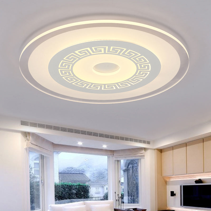 16"/19.5"/23.5" W White Disc LED Flush Lamp Chinese Style Ultrathin Acrylic Ceiling Flush Mount in Warm/White Light