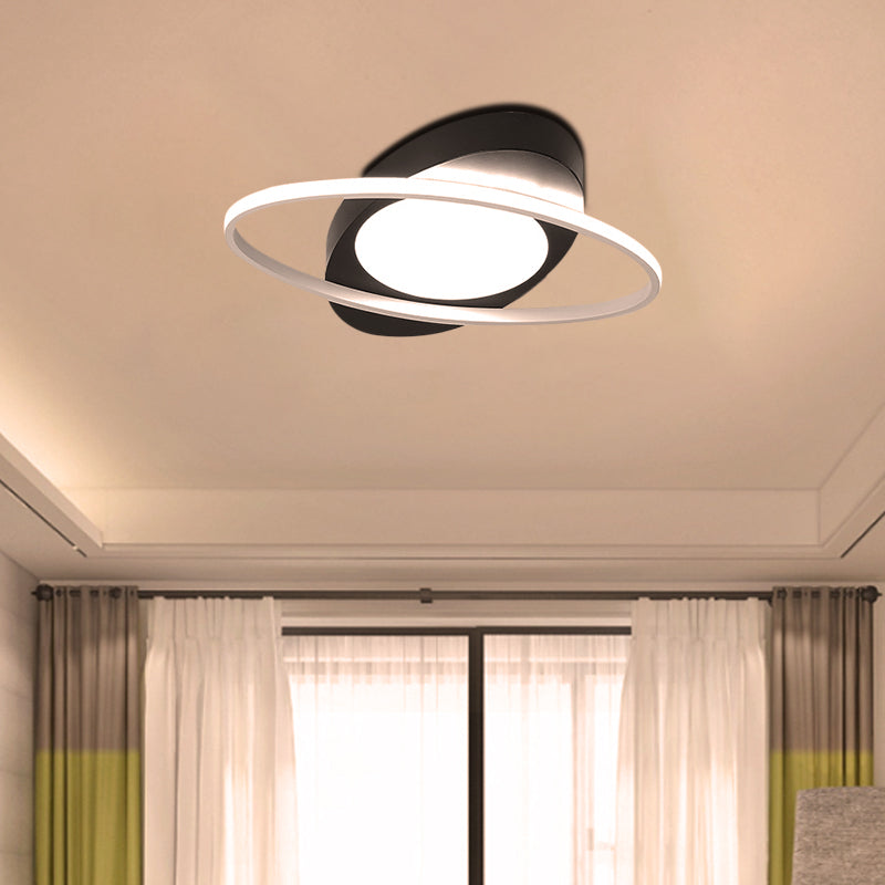 Moderne Orbit Plafond Flush Licht Acryl 18"/23" Brede LED Slaapkamer Flushmount Licht in Zwart/Wit