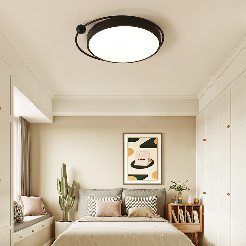 18"/21.5" Dia Black Round Flush Mount Light Acrylic LED Simple Ceiling Lighting in Warm/White Light