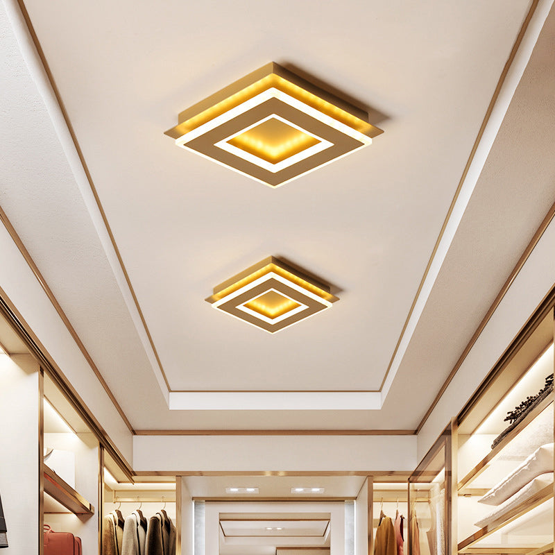 Gold Finish Round/Square Ceiling Lighting Modern Stylish Metallic LED Flushmount in Warm/White Light