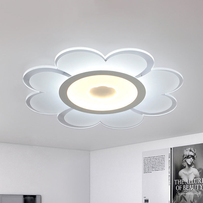 16.5"/20.5"/24.5" W White Flower Ceiling Lamp Contemporary LED Acrylic Flushmount in Warm/White/Remote Control Stepless Dimming