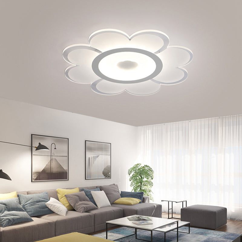 Lampada da soffitto a forma di fiore bianco da 16,5"/20,5"/24,5" Lampada da incasso moderna a LED in acrilico in colore caldo/bianco/attenuazione continua con telecomando