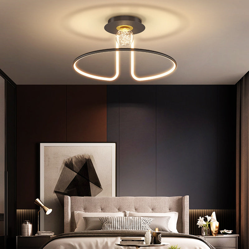 Minimalist Curvaceous Flush Lamp Metallic Bedroom Flush Mount Lighting with Starry Glass Shade