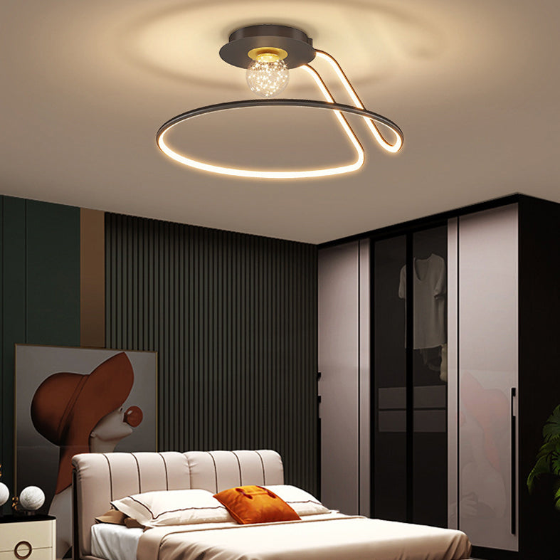 Minimalist Curvaceous Flush Lamp Metallic Bedroom Flush Mount Lighting with Starry Glass Shade