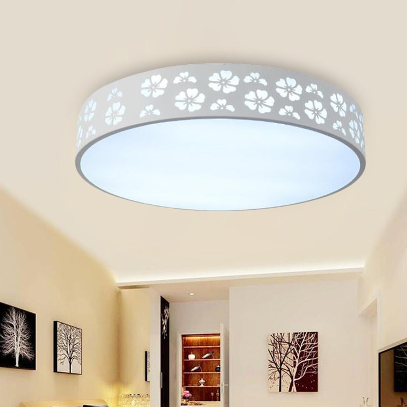 12"/16"/19.5" W Carved Flower Flush Light Modernity Metallic LED White Ceiling Lamp in Warm/White Light