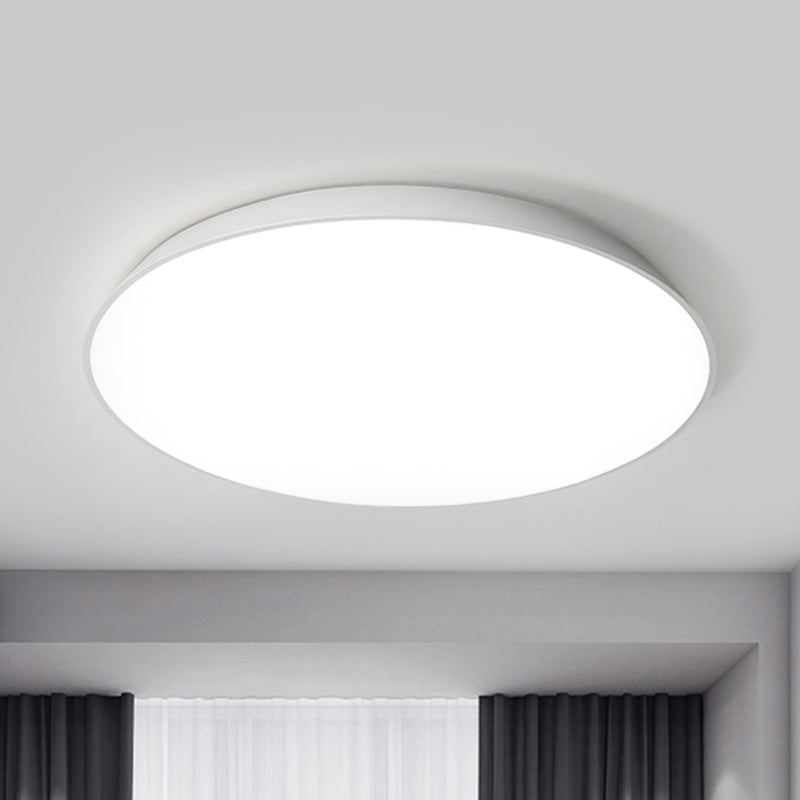 16.5"/20.5"/24.5" Dia White Tray Ceiling Lamp Contemporary LED Metallic Flush Mount Light for Bedroom