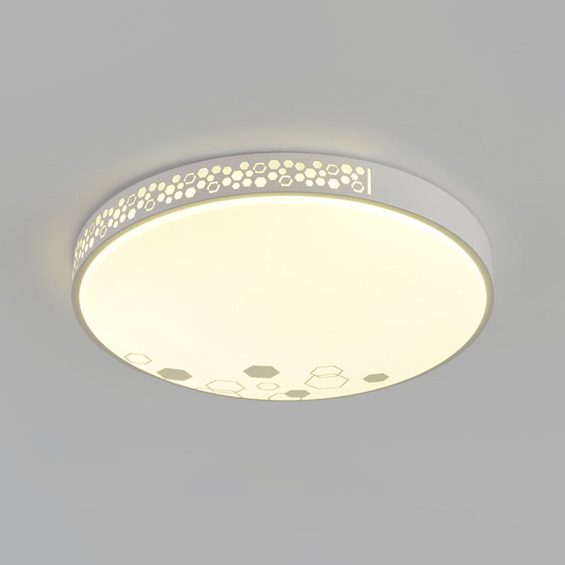 Contemporary Disk Ceiling Fixture Metal Bedroom LED Flush Mount Lighting in White