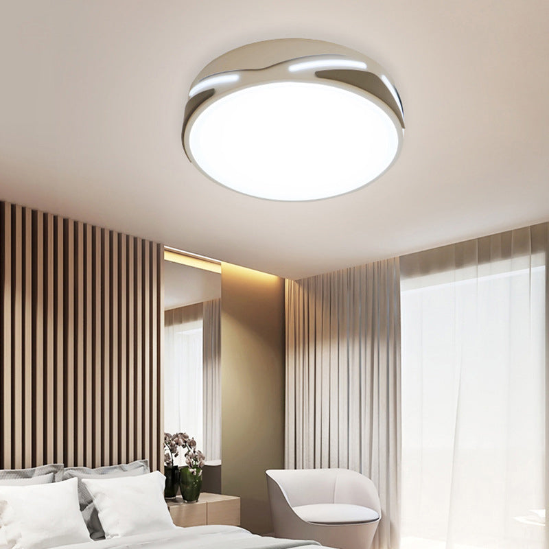 18,5 "/21,5" LED Wide LED Fixture moderne Ceiling White Ceiling Mount Light with Round Metal Shade, Warm / White / Natural Light