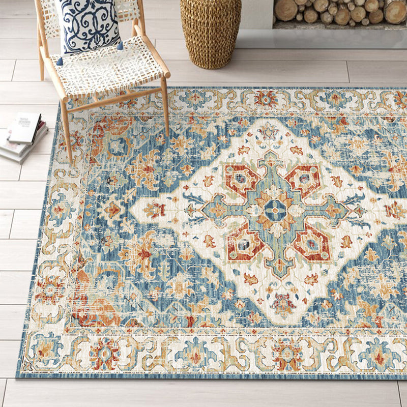 Simple Light Color Distressed Rug Polyester Floral Pattern Area Rug Non-Slip Backing Carpet for Living Room