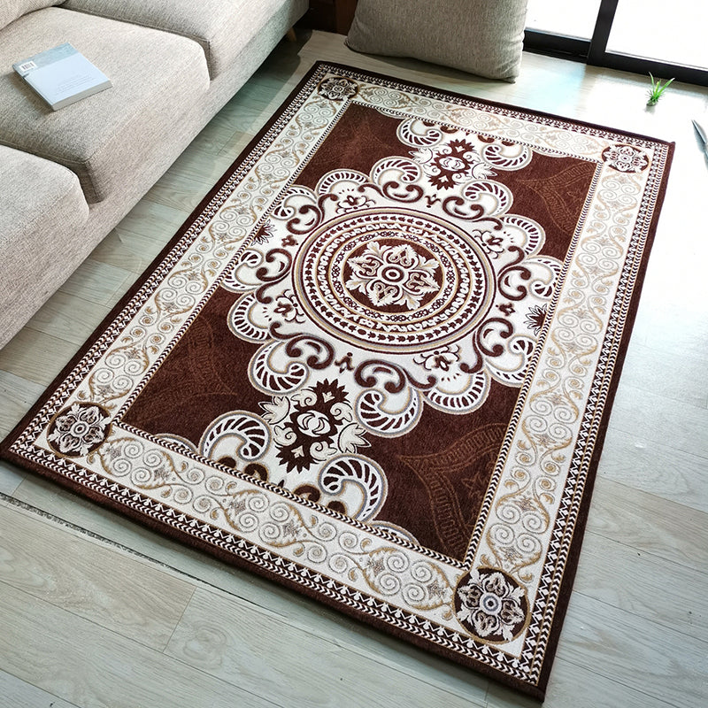 Four-Color Vintage Area Rug Polyester Flower Rug Non-Slip Backing Indoor Rug for Living Room