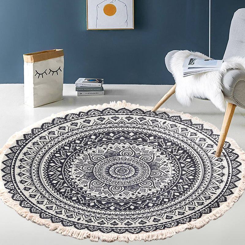 Round Black Tone Bohemian Area Carpet Polyester Ethnic Print Indoor Rug Anti-Slip Backing Carpet for Living Room