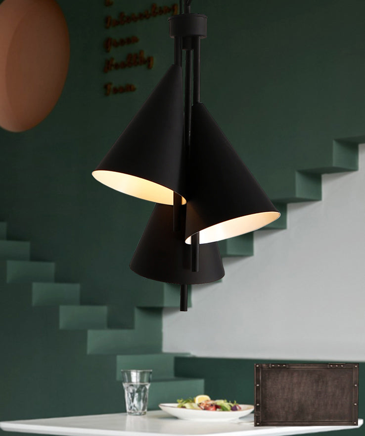 Pendre lustre de style macaron Light Conical Hanging Light avec de l'ombre en métal pour le restaurant