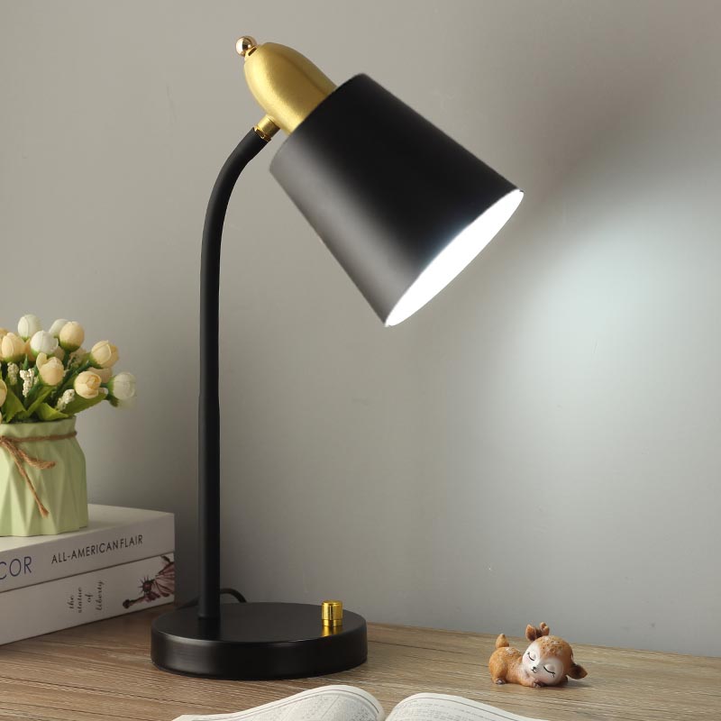 Single-Bulb Study Room Desk Lamp Macaron Style Table Light with Tapered Metal Shade