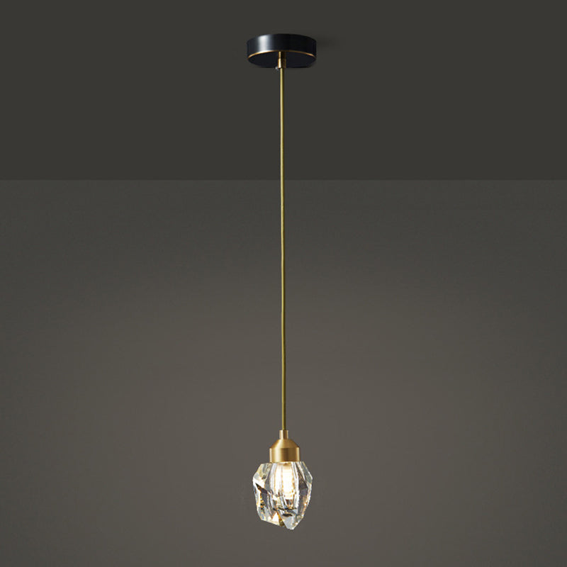 Lampe suspendue à suspension minimaliste Black-Gold en forme de gemme avec une nuance de cristal pour le restaurant