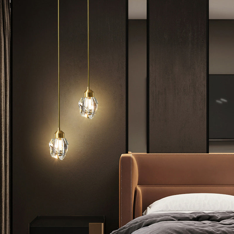 Lampe suspendue à suspension minimaliste Black-Gold en forme de gemme avec une nuance de cristal pour le restaurant